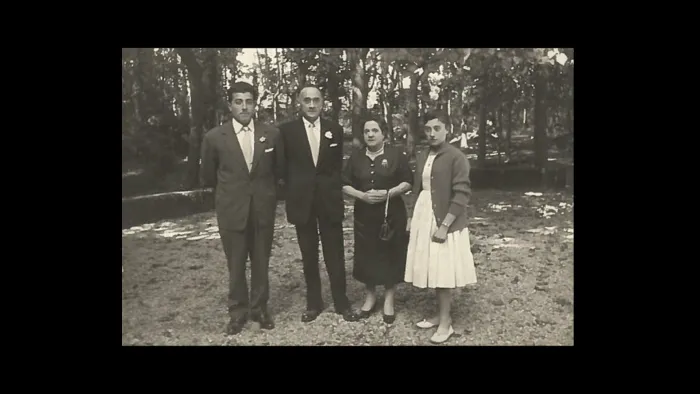 JAUME . FLORENCI. MARIA I CARME 1